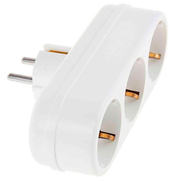 Тройник линейный TOKER 3L3, с з/к, 220 В, 16А